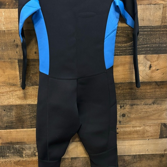 Gimilife
Wetsuits for Men Women, Mens 3MM Shorty/FullWetsuit Neoprene Wetsuit - Picture 7 of 8